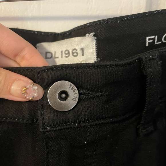 DL1961 Women’s Florence Instaculpt Mid-Rise Skinny Fit Jean - Picture 4 of 12